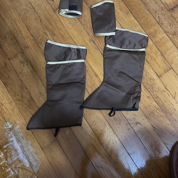 Kinght or King costume size 4 - Picture 5 of 12